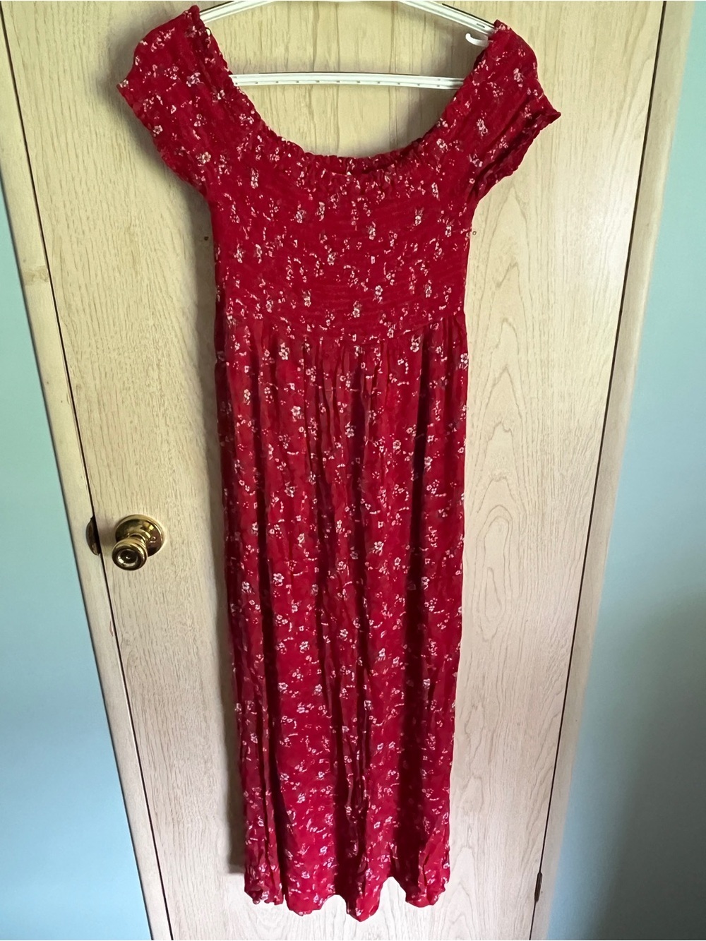 Aeropostale Red Floral Smocked On or Off The Shoulder Maxi Dress Sz Large